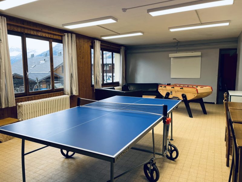 Salles de Classe et salles de jeux pour vos activités au sein du centre de vacance Le Nid Alpin à Châtel